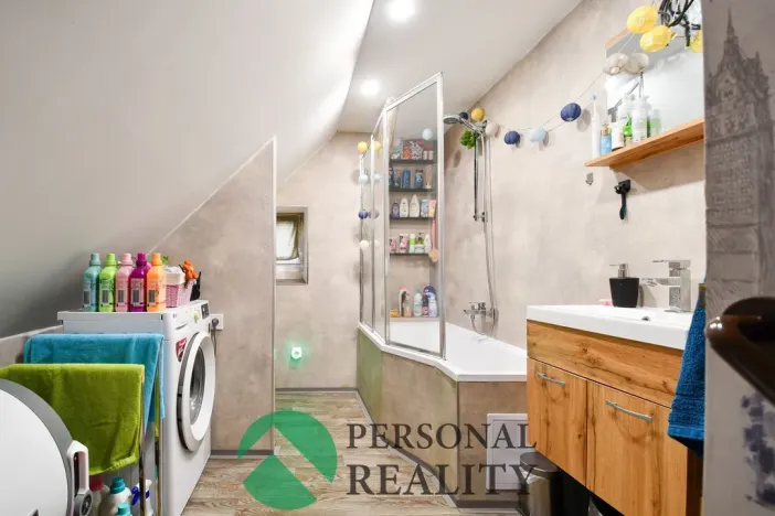 Prodej atypického bytu, Velká Hleďsebe - Klimentov, 140 m2