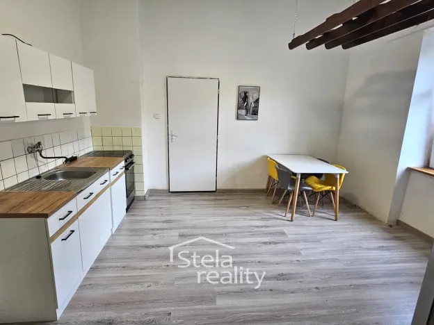 Prodej bytu 2+1, Holčovice - Komora, 61 m2