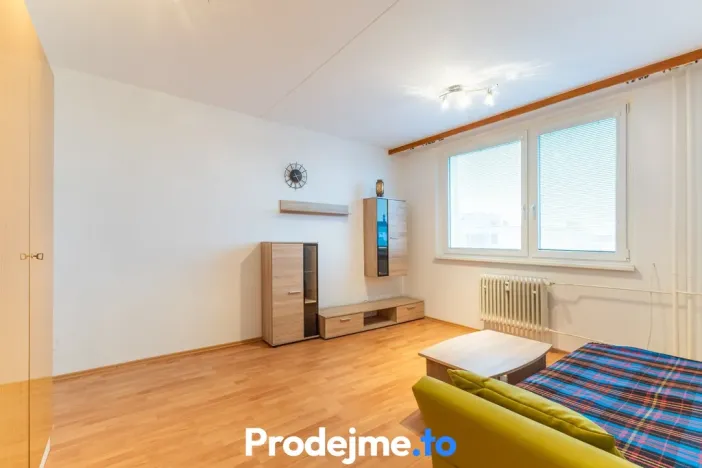 Pronájem bytu 1+1, Znojmo, Pražská, 34 m2