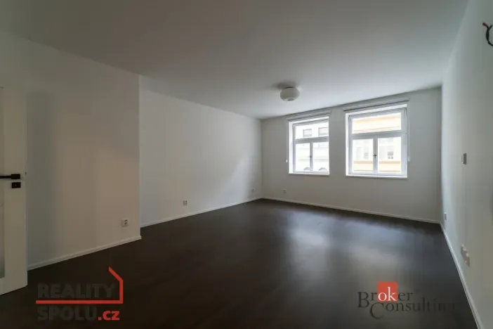 Pronájem bytu 2+kk, Praha - Žižkov, Roháčova, 56 m2