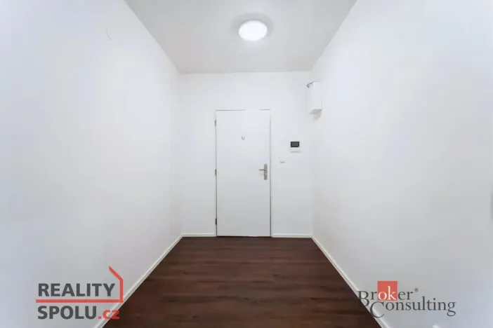 Pronájem bytu 2+kk, Praha - Žižkov, Roháčova, 56 m2