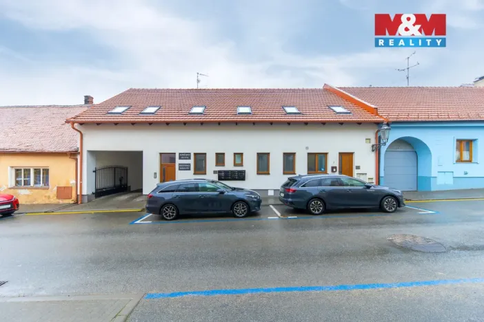 Prodej bytu 2+kk, Mikulov, Koněvova, 36 m2