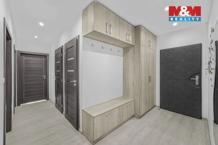 Prodej bytu 4+1, Náchod, Krátká, 97 m2