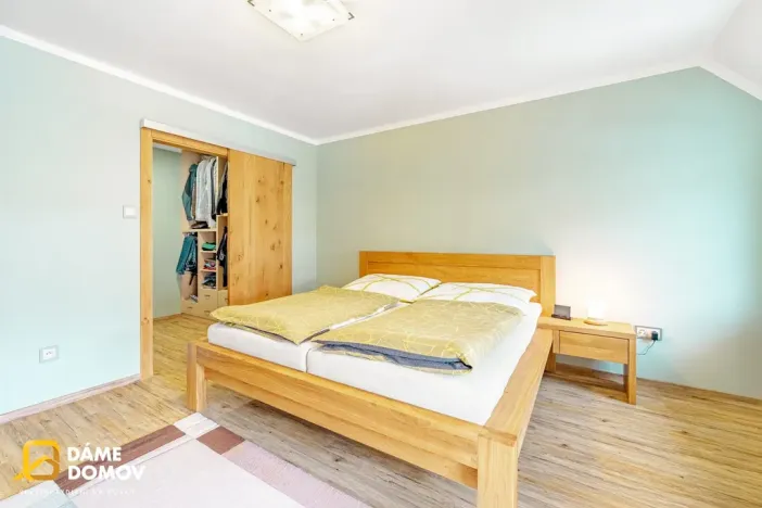 Prodej rodinného domu, Kostelec u Holešova, 260 m2