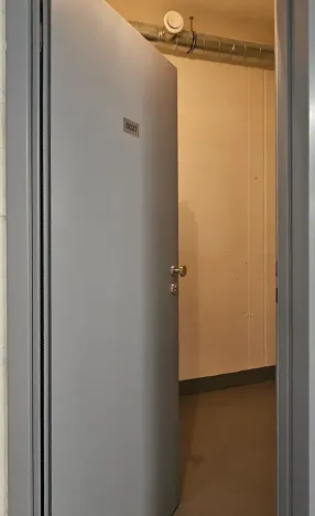 Pronájem garážového stání, Praha - Háje, Výstavní, 22 m2