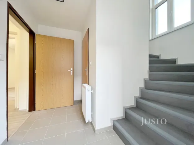 Prodej bytu 3+1, Praha, Žitavského, 66 m2