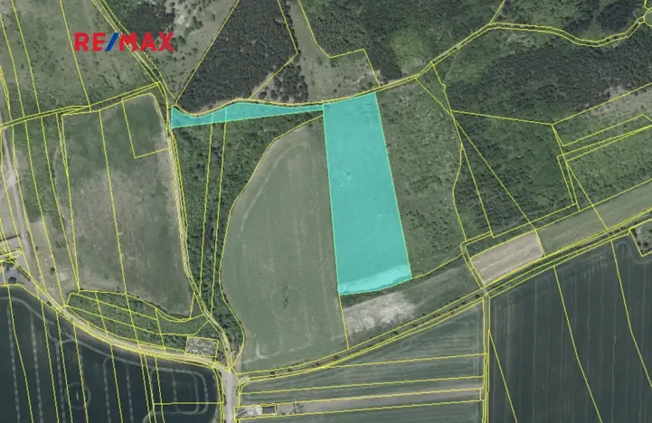 Prodej pole, Vršovice, 24568 m2