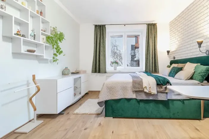 Prodej bytu 2+1, Praha - Kobylisy, Březiněveská, 67 m2