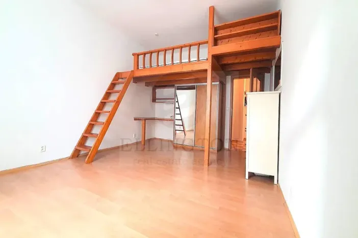 Pronájem bytu 2+1, Praha - Nusle, Čestmírova, 54 m2