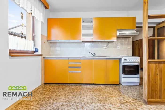 Prodej rodinného domu, Hronov, Karoliny Světlé, 250 m2