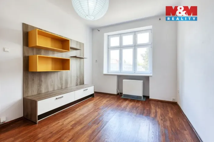 Pronájem bytu 1+1, Klatovy - Klatovy II, Masarykova, 43 m2