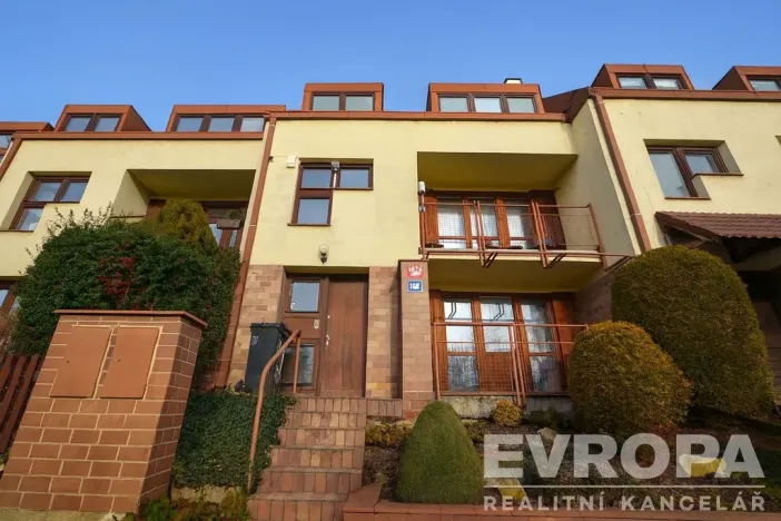 Prodej rodinného domu, Praha - Krč, Branická, 235 m2