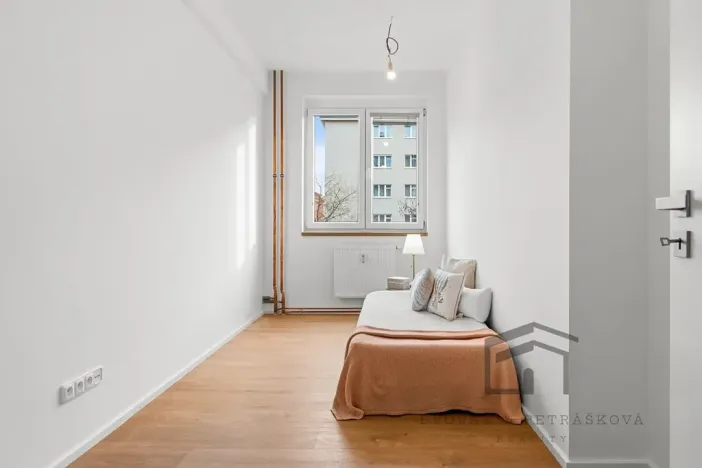 Pronájem bytu 3+kk, Praha - Libeň, Sokolovská, 64 m2