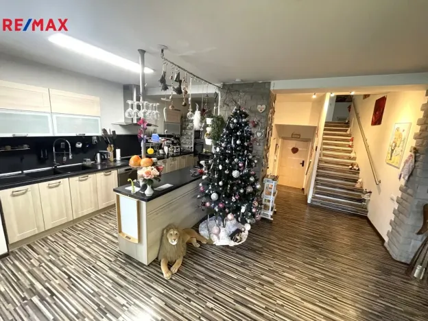 Prodej rodinného domu, Havířov - Bludovice, Zámečnická, 284 m2