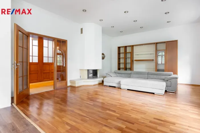 Prodej bytu 3+kk, Karlovy Vary, Krále Jiřího, 120 m2