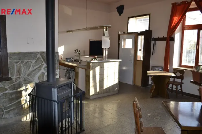 Pronájem restaurace, Vraňany - Mlčechvosty, 200 m2