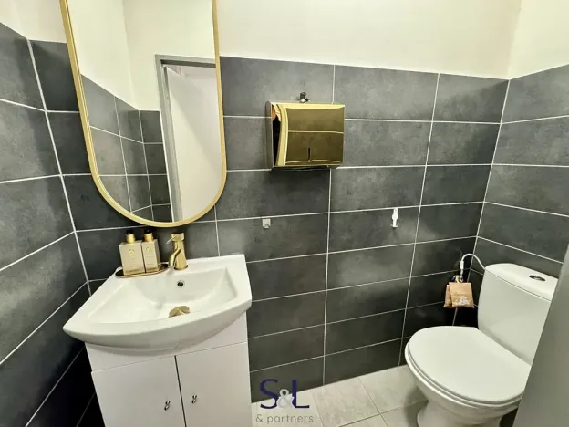 Pronájem obchodního prostoru, Liberec, Valdštejnská, 58 m2