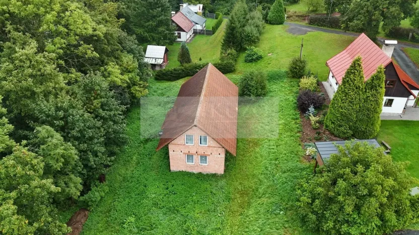 Prodej rodinného domu, Mladé Buky - Hertvíkovice, 140 m2