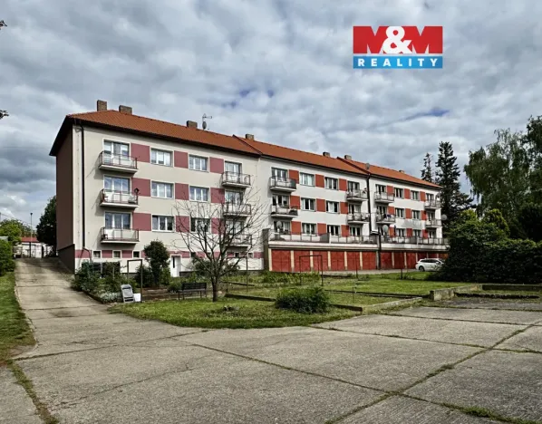 Prodej bytu 3+1, Žatec, Bratří Čapků, 65 m2