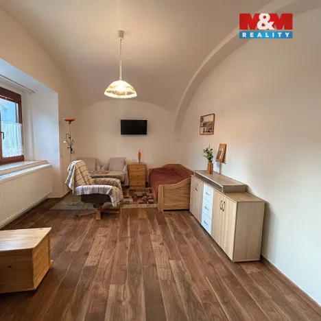 Pronájem bytu 1+1, Louny - Nečichy, 30 m2