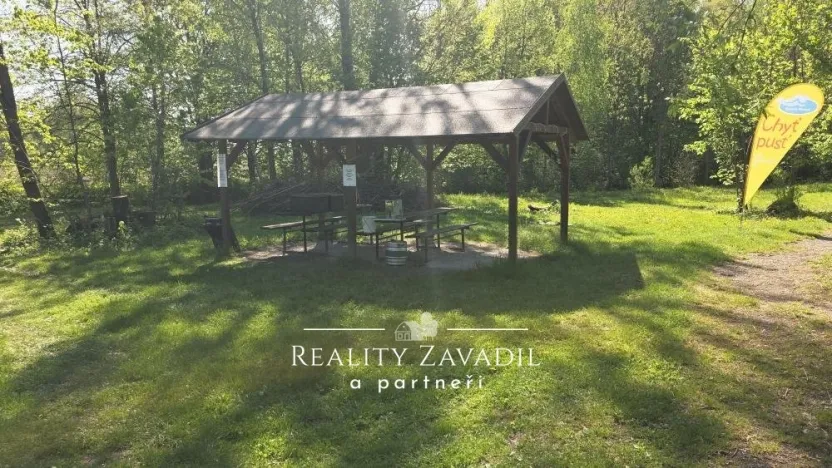 Prodej rybníku, Žabeň, 30500 m2