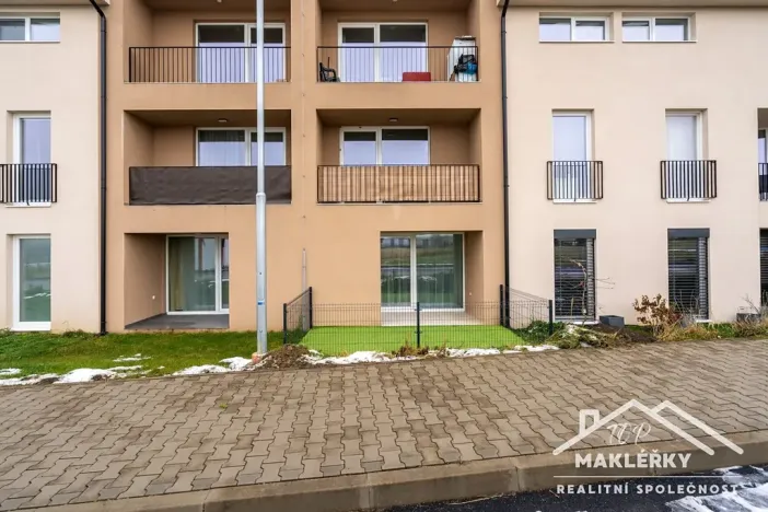 Pronájem bytu 1+kk, Uhlířské Janovice, Hrnčířská, 30 m2