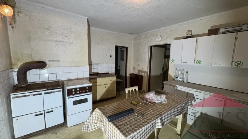 Prodej rodinného domu, Žihobce - Kadešice, 90 m2