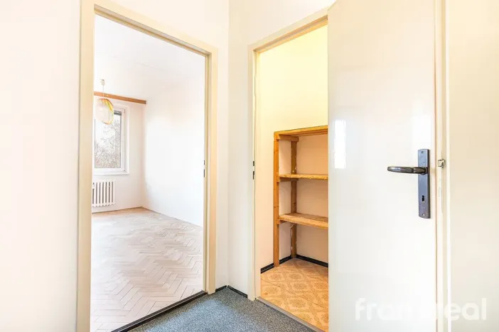 Pronájem bytu 2+kk, Brno, Ukrajinská, 45 m2