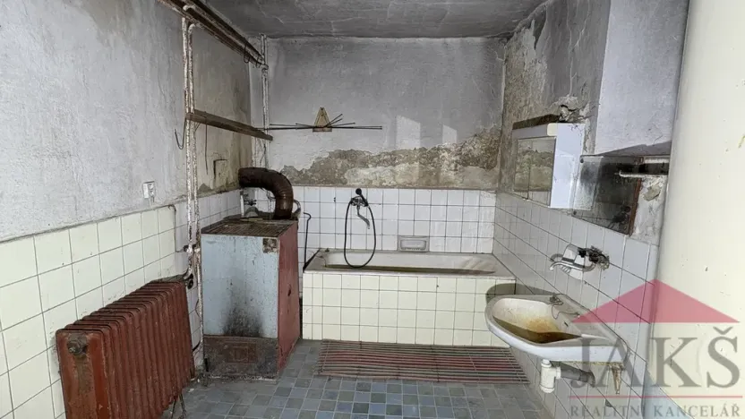 Prodej zemědělské usedlosti, Žihobce - Kadešice, 90 m2