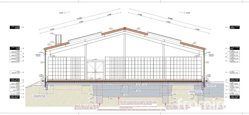 Prodej komerčního pozemku, Strachotín, 2465 m2