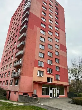 Pronájem bytu 1+kk, Praha - Záběhlice, Jahodová, 30 m2