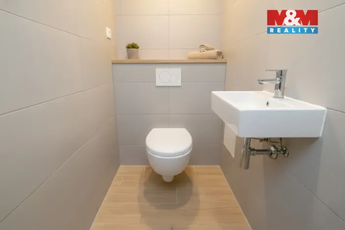 Prodej bytu 2+1, Varnsdorf, Legií, 58 m2