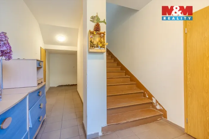 Prodej rodinného domu, Chřibská, 200 m2