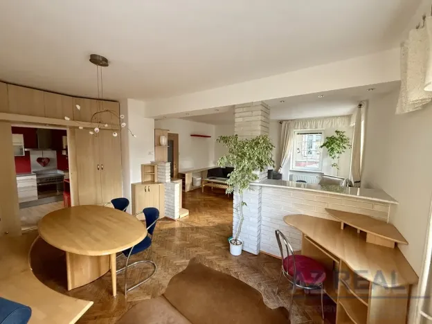 Pronájem vily, Liberec, Baltská, 247 m2