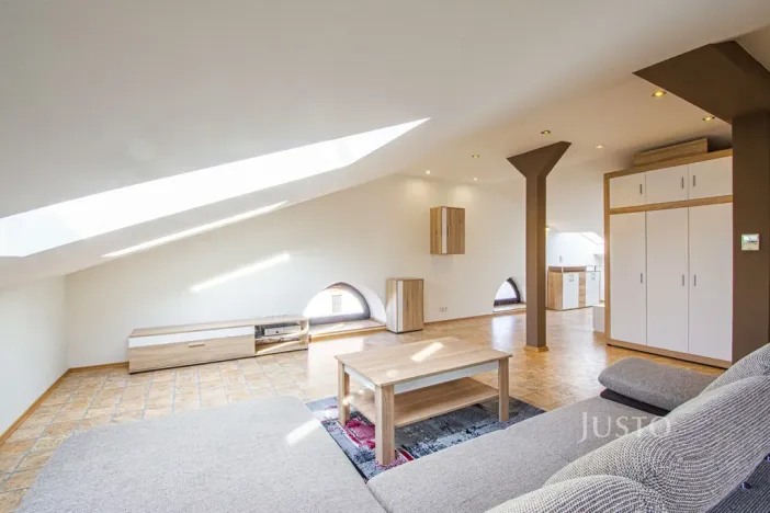 Pronájem bytu 2+kk, Frýdek-Místek, náměstí Svobody, 133 m2