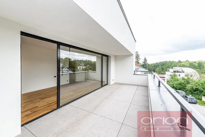 Pronájem rodinného domu, Praha - Stodůlky, Ke Koh-i-nooru, 282 m2