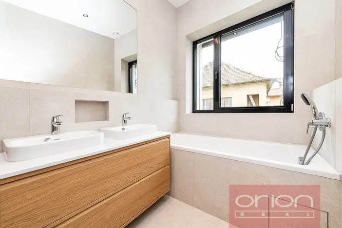 Pronájem rodinného domu, Praha - Stodůlky, Ke Koh-i-nooru, 282 m2