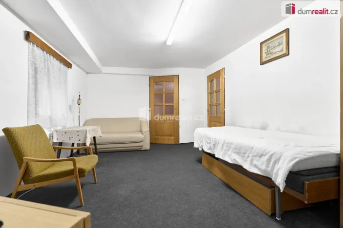 Prodej chalupy, Žlutice - Verušice, 450 m2