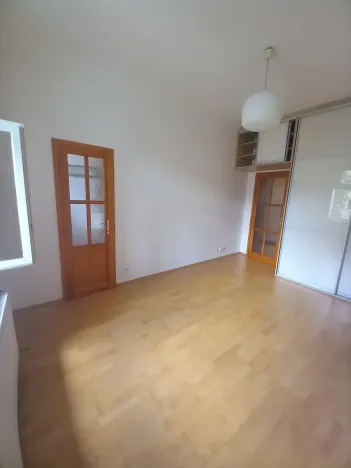 Pronájem bytu 2+kk, Praha - Holešovice, Letohradská, 48 m2