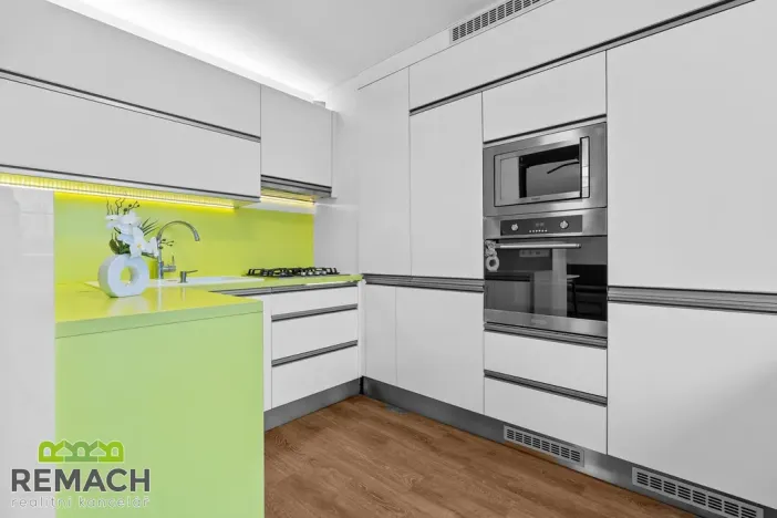 Pronájem bytu 2+kk, Uherské Hradiště, Stará Tenice, 56 m2