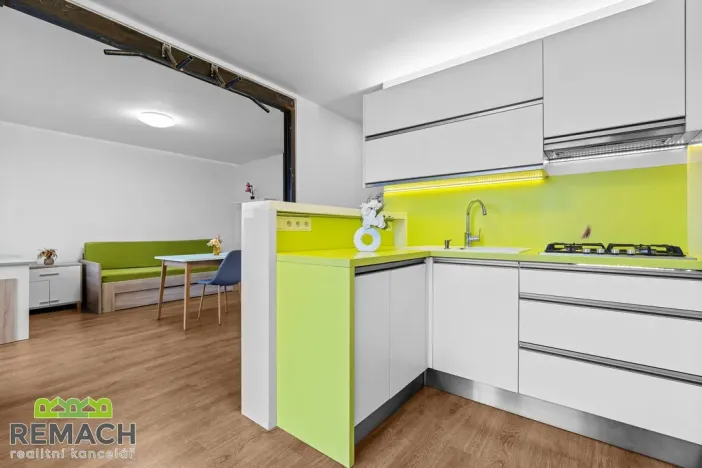 Pronájem bytu 2+kk, Uherské Hradiště, Stará Tenice, 56 m2