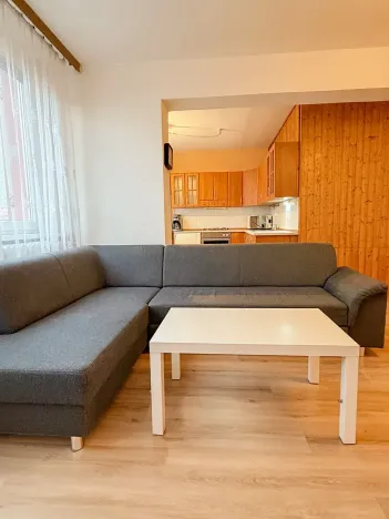 Pronájem bytu 4+1, Mladá Boleslav, Erbenova, 79 m2