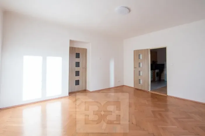 Pronájem bytu 2+kk, Praha - Libeň, U svobodárny, 60 m2