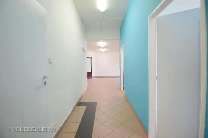 Pronájem kanceláře, Beroun, V Pražské bráně, 71 m2