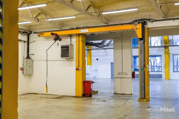 Prodej výrobních prostor, Liberec, Malodoubská, 3613 m2