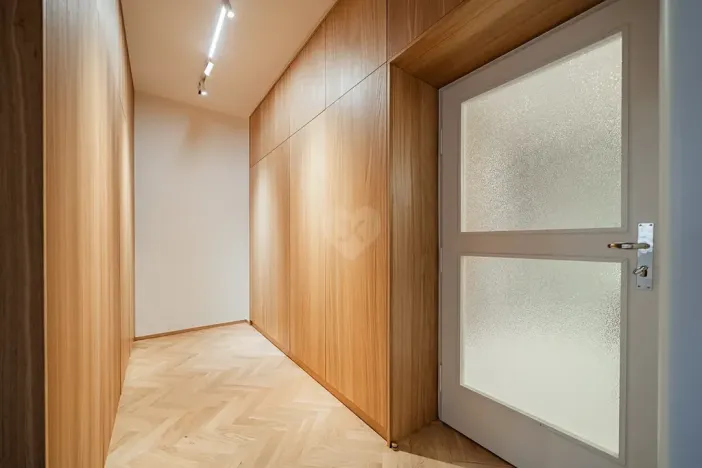 Pronájem bytu 3+1, Praha - Holešovice, Milady Horákové, 100 m2