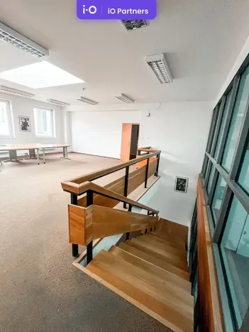 Pronájem obchodního prostoru, Liberec, Čerchovská, 195 m2