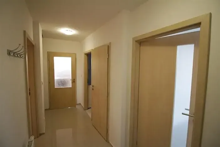 Pronájem bytu 4+1, Praha - Komořany, Na Homoli, 83 m2