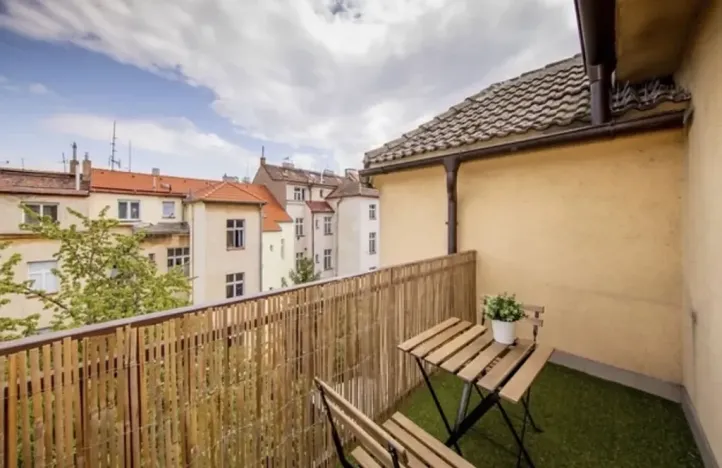 Pronájem bytu 2+kk, Praha, U Santošky, 50 m2