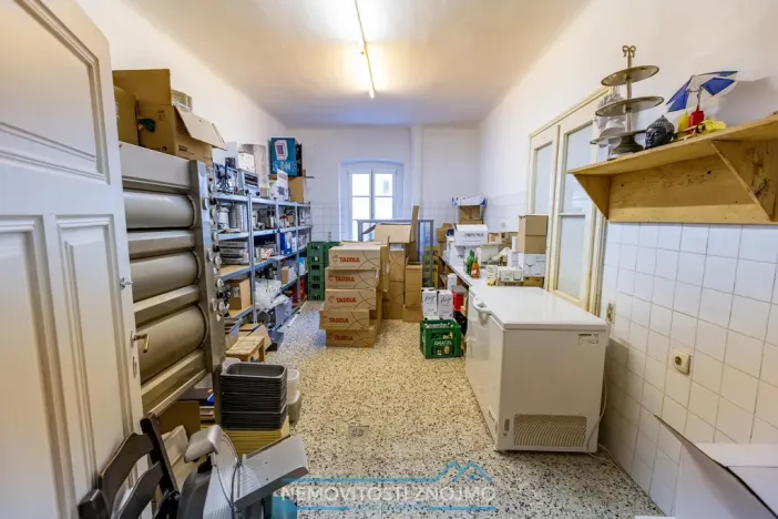 Prodej restaurace, Retz, Znaimerstraße, 200 m2